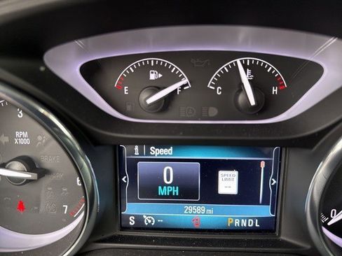 Used 2020 Buick Envision Essence image 9