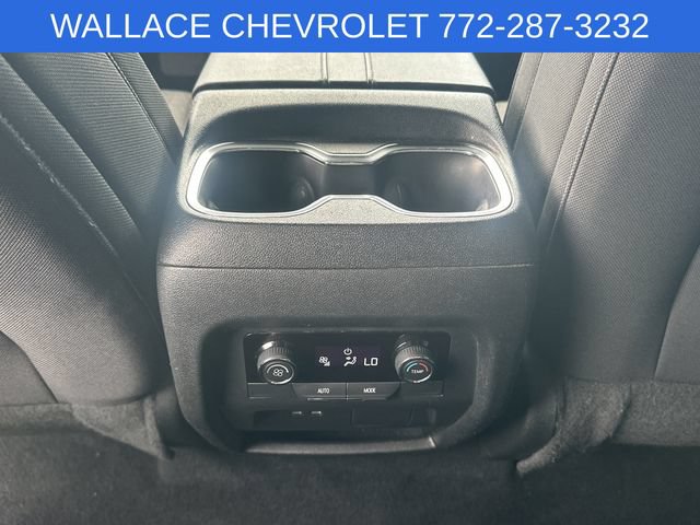 Used 2024 Chevrolet Traverse LS FWD image 17