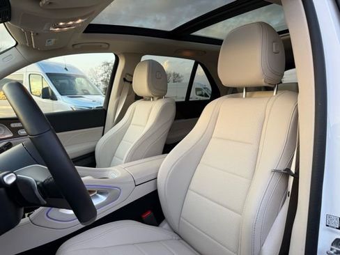Certified 2026 Mercedes-Benz GLE 450 4MATIC image 17