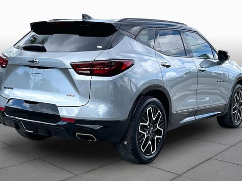 Used 2023 Chevrolet Blazer RS w/ Enhanced Convenience Package FWD image 13