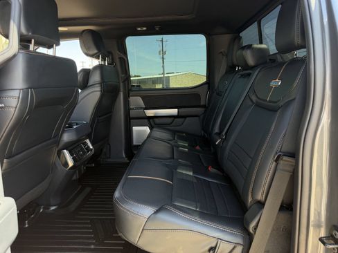 Used 2024 Ford F250 Platinum w/ Tremor Off-Road Package AWD/4WD image 28