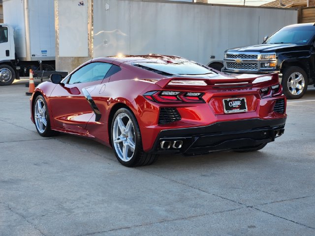 Used 2021 Chevrolet Corvette Stingray Premium Cpe w/ Z51 Performance Package RWD image 3
