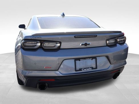 Used 2021 Chevrolet Camaro LT w/ RS Package RWD image 6