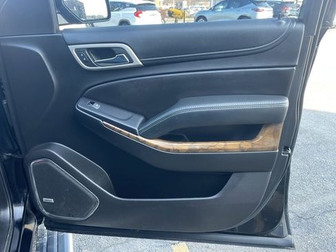 Used 2018 GMC Yukon Denali w/ Denali Ultimate Package image 22