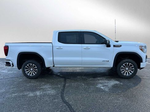 Used 2021 GMC Sierra 1500 AT4 w/ AT4 Preferred Package image 2