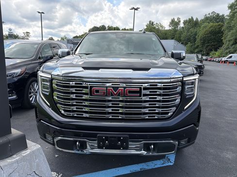 Used 2026 GMC Sierra 1500 Denali AWD/4WD image 3