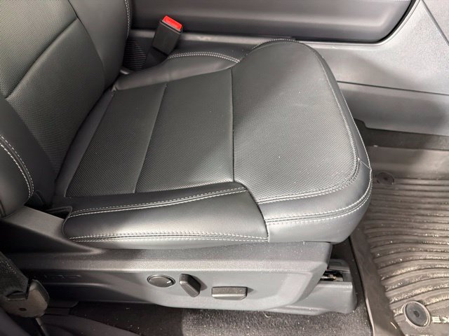 Used 2025 Ford Expedition Max Platinum w/ Stealth Appearance Package AWD/4WD image 34