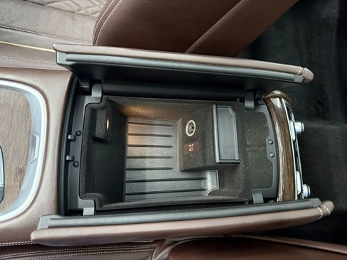 Used 2020 BMW 750i xDrive image 22