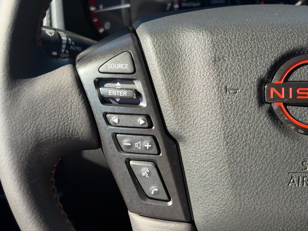 Used 2023 Nissan Titan PRO-4X w/ Pro-4x Convenience Package AWD/4WD image 29