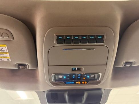 New 2026 Ford F350 Platinum w/ Platinum Plus Package image 22