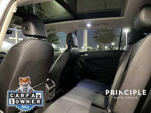 Used 2019 Volkswagen Tiguan SEL image 27