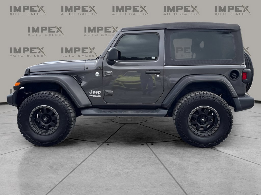 Used 2020 Jeep Wrangler Sport AWD/4WD image 2