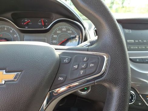 Used 2016 Chevrolet Cruze LT w/ Convenience Package FWD image 18
