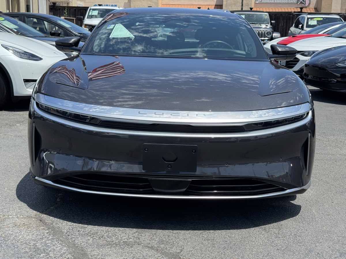 Used 2024 Lucid Air Pure RWD image 6
