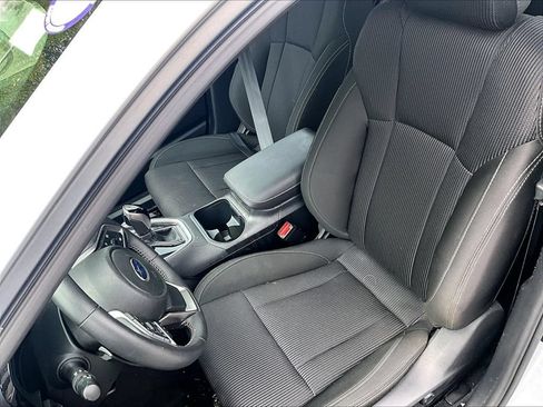 Used 2025 Subaru Legacy Premium AWD/4WD image 10