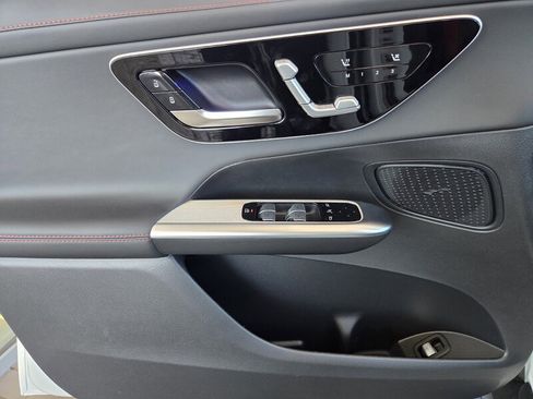 New 2026 Mercedes-Benz GLC 43 AMG 4MATIC image 21