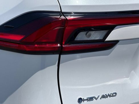 Certified 2026 Toyota Grand Highlander AWD Hybrid image 37