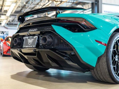 Used 2023 Lamborghini Huracan Tecnica RWD image 20