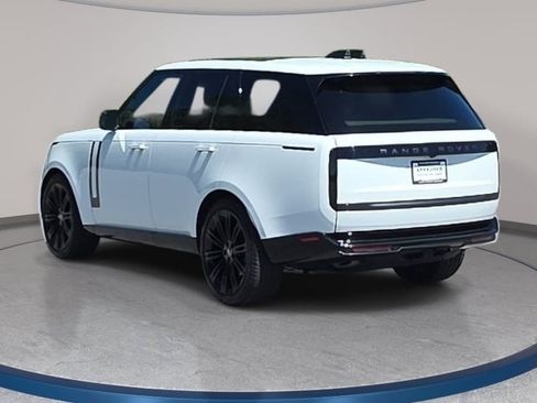 Certified 2023 Land Rover Range Rover SE AWD/4WD image 7