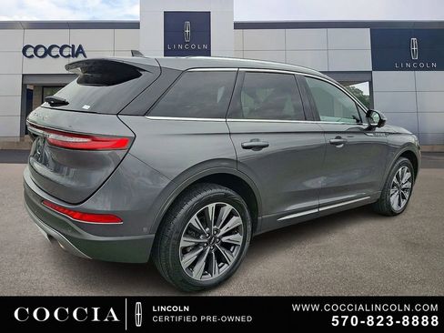 Certified 2022 Lincoln Corsair Reserve w/ Equipment Group 201A AWD/4WD image 4