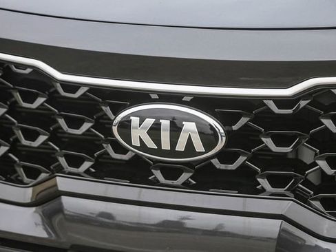 Used 2021 Kia Sorento S FWD image 7
