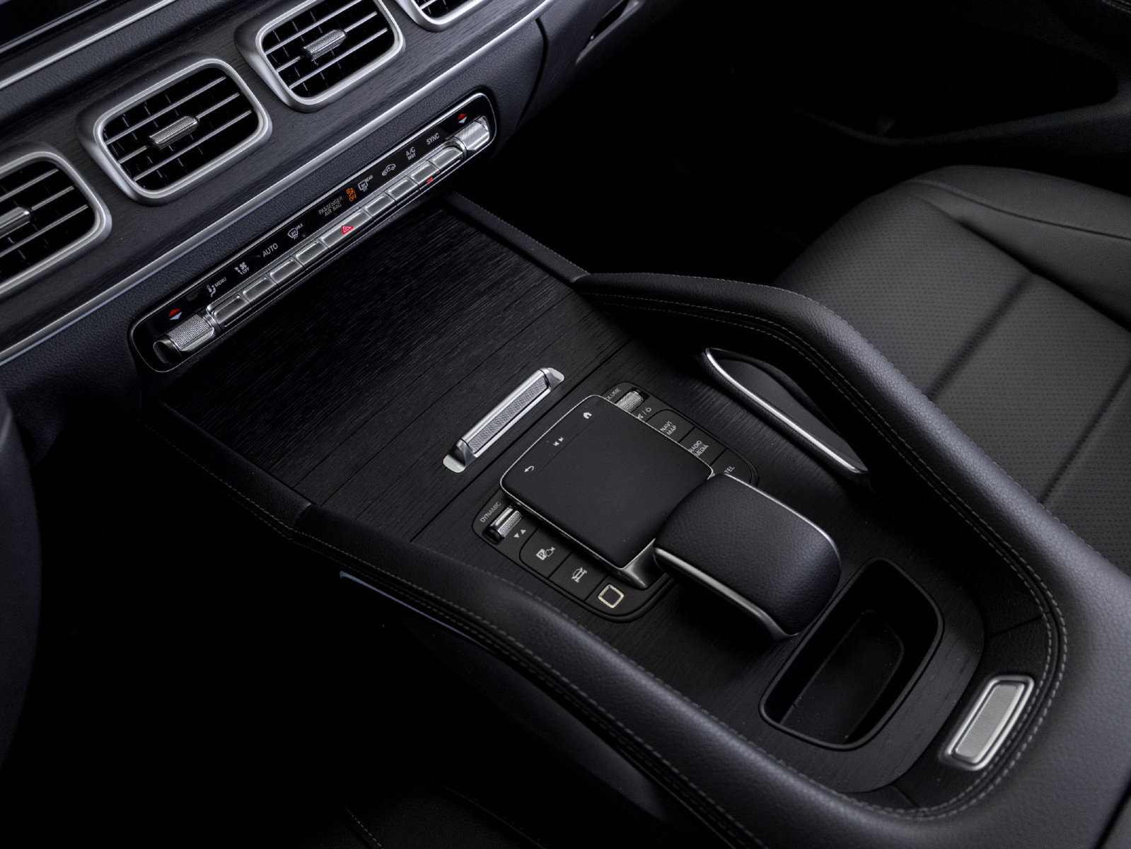 Certified 2026 Mercedes-Benz GLE 350 4MATIC image 18
