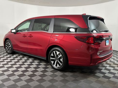 New 2026 Honda Odyssey EX-L image 2