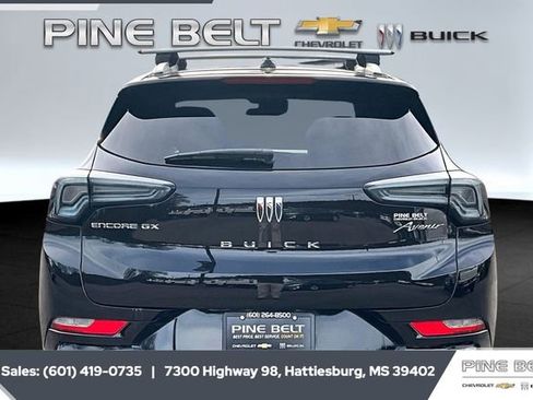Used 2024 Buick Encore GX Avenir image 4