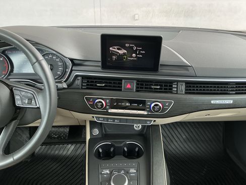 Used 2018 Audi A4 2.0T Premium w/ Convenience Package image 9