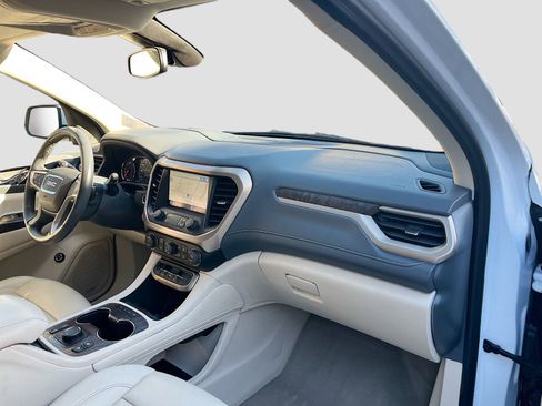 Used 2023 GMC Acadia Denali image 31