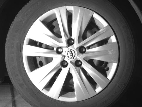 Used 2025 Nissan Sentra S FWD image 16