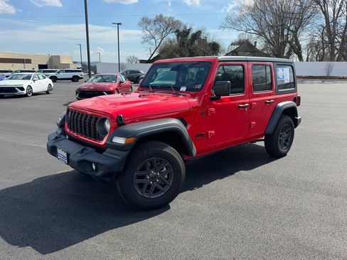 Used 2024 Jeep Wrangler Sport S image 1