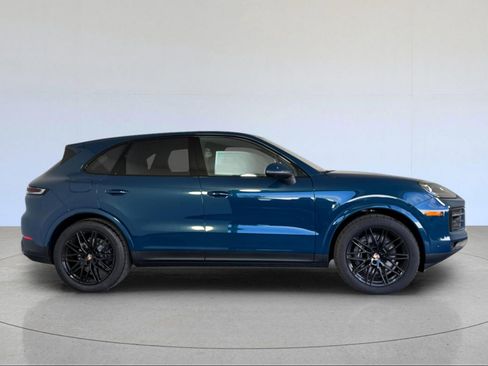 New 2026 Porsche Cayenne image 9