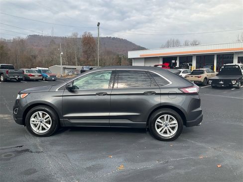 Certified 2017 Ford Edge SEL w/ Equipment Group 201A image 8