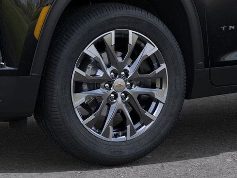 New 2026 Chevrolet Traverse LT w/ Sun and Wheel Package image 9