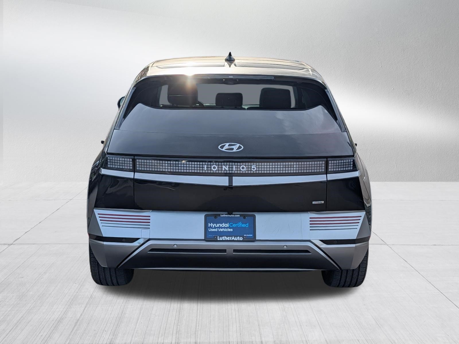 Certified 2024 Hyundai Ioniq 5 Limited AWD/4WD image 6