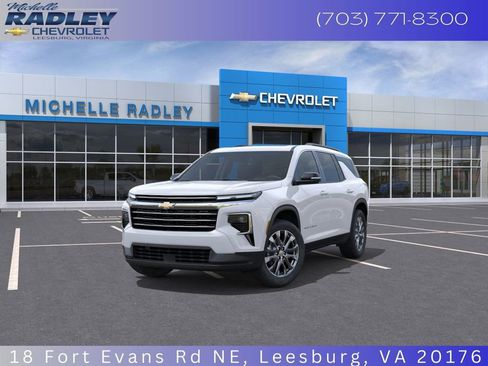 New 2026 Chevrolet Traverse LT w/ Enhanced Driving Package image 10