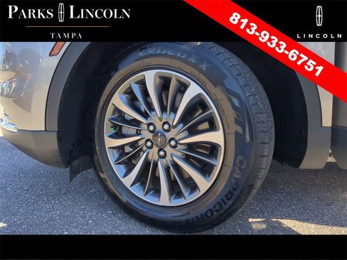 Certified 2021 Lincoln Nautilus Reserve image 33