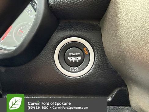 Used 2019 RAM 2500 Laramie w/ Black Appearance Package image 31