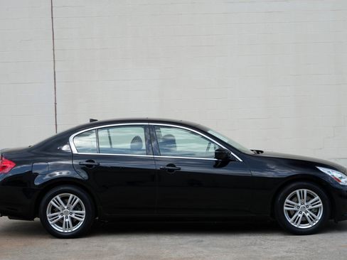 Used 2011 INFINITI G37 Journey w/ Premium Pkg RWD image 48