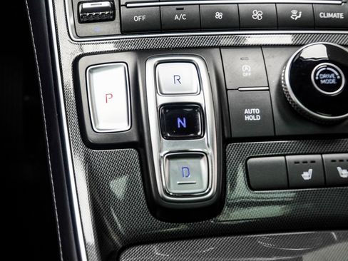 Used 2022 Hyundai Santa Fe SEL w/ Convenience + Premium Package image 19