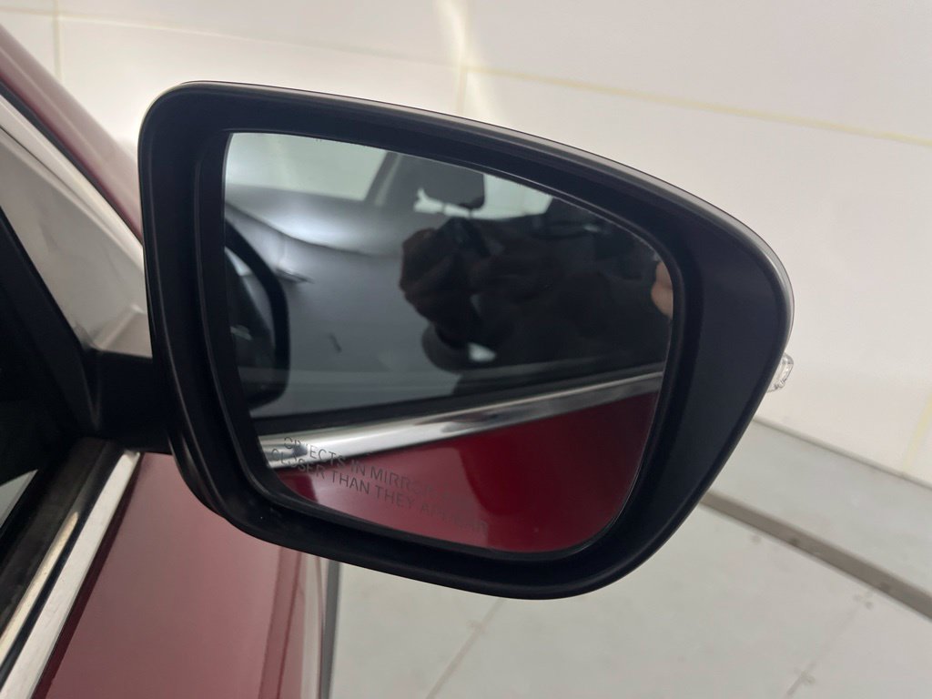 Used 2022 Nissan Rogue Sport SV AWD/4WD image 49