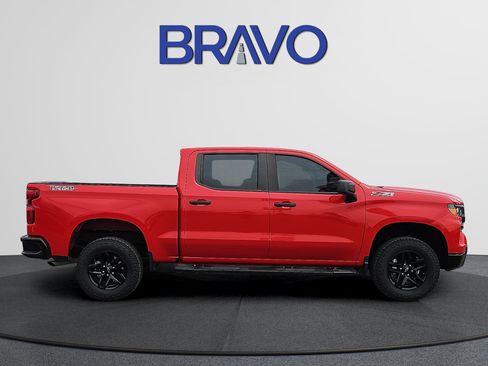 Used 2023 Chevrolet Silverado 1500 Custom Trail Boss AWD/4WD image 5