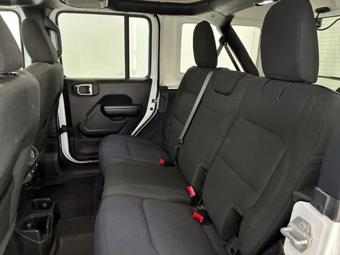 Used 2021 Jeep Wrangler Unlimited Sport image 18