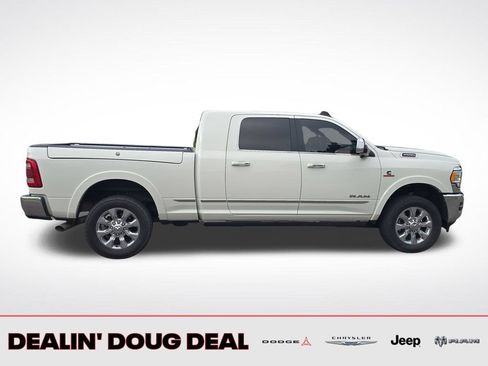 Used 2020 RAM 2500 Limited AWD/4WD image 7