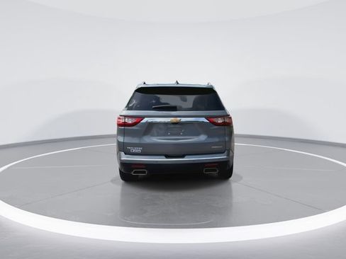Used 2021 Chevrolet Traverse Premier w/ LPO, Floor Liner Package FWD image 10