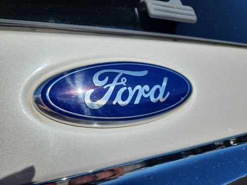 Used 2014 Ford Expedition King Ranch image 23