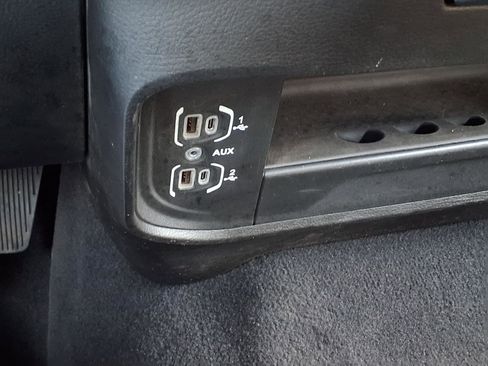 Used 2024 RAM 2500 Big Horn image 24