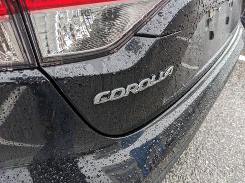 Used 2024 Toyota Corolla LE image 12