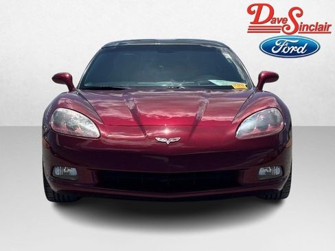 Used 2006 Chevrolet Corvette Coupe w/ Preferred Equipment Group RWD image 2